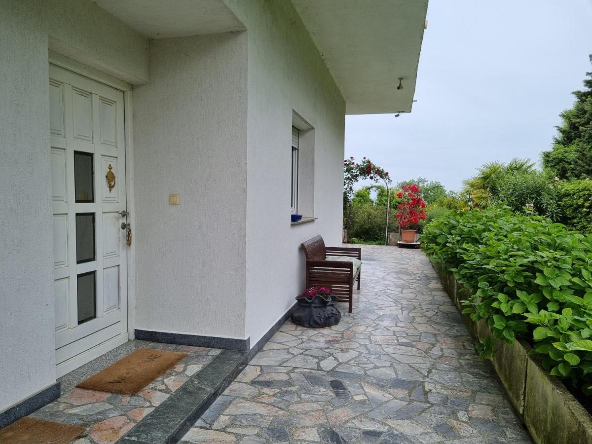 Garden Apartment Secovlje Ngoại thất bức ảnh
