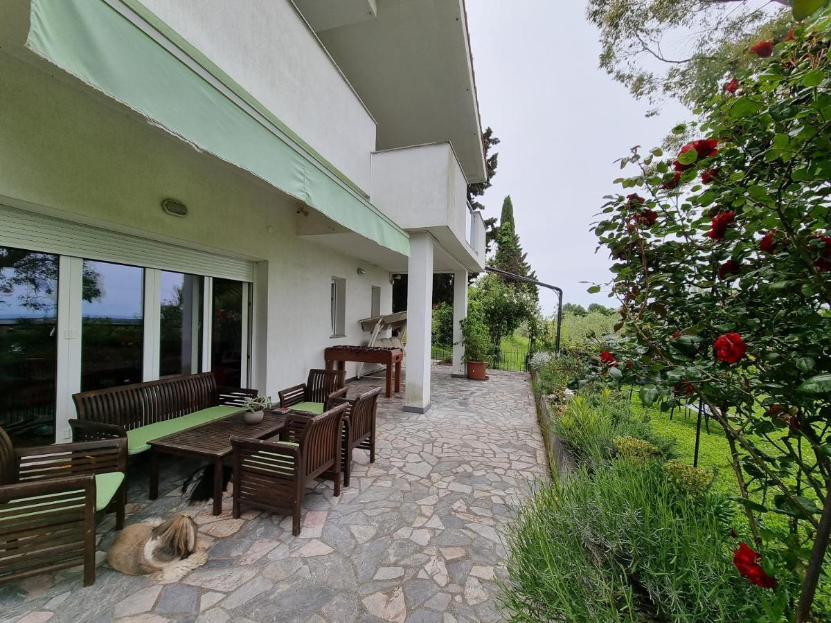 Garden Apartment Secovlje Ngoại thất bức ảnh